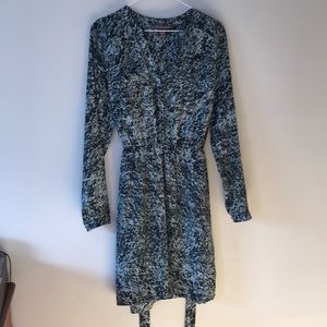 Green marble print tie waist dress